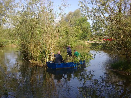 3 men in a boat 3 men in a boat